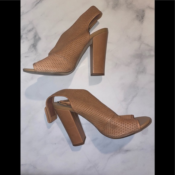 Aldo ladies’ shoes - Picture 1 of 5